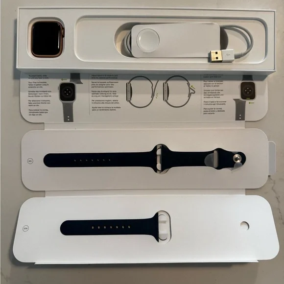 Rose Gold Apple Watch SE 40MM with Abyss Blue Sport Band + Extra Bands - Picture 1 of 8